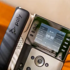 Teléfono Ip Hp Poly Terminal Con Conexión Por Cable, 8 Líneas, Negro